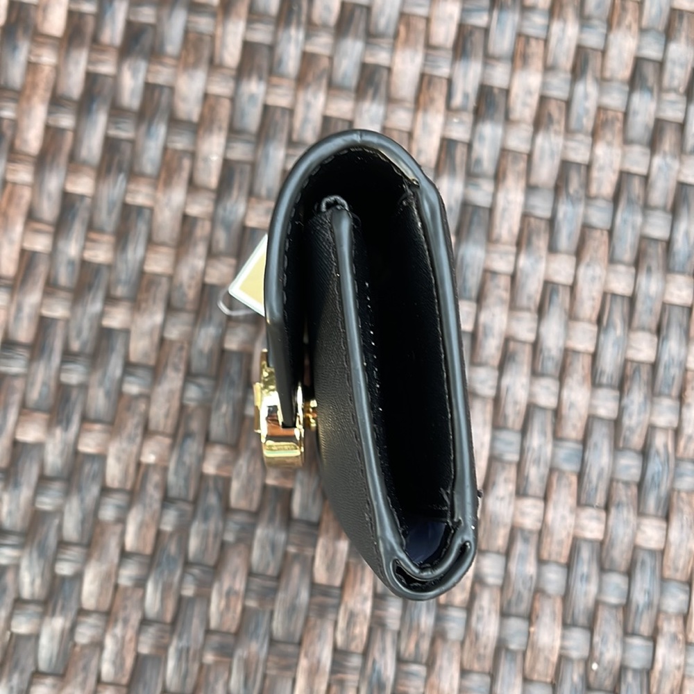 MICHAEL KORS CARMEN MEDIUM LOGO AND FAUX LEATHER WALLET BLACK - Picture 11 of 16